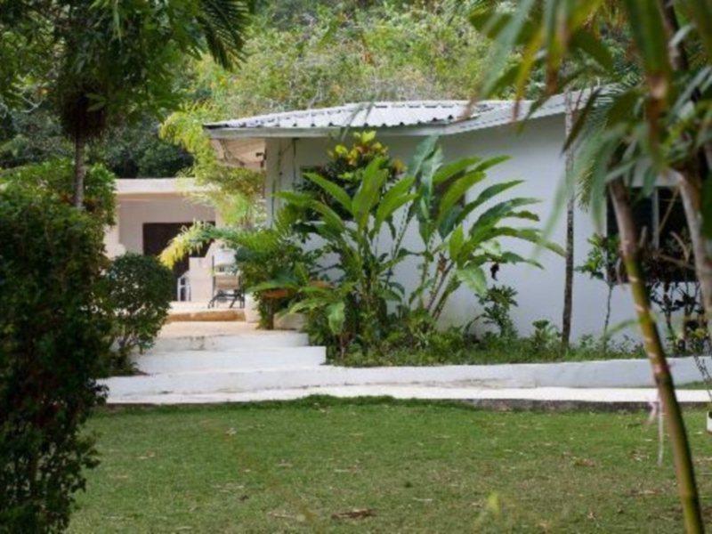 San San Tropez Hotel Port Antonio Exterior foto